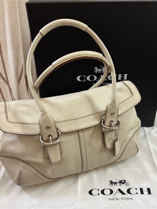 Coach Handbags - 🆕 Coach Leather HandBag,in Box 👜